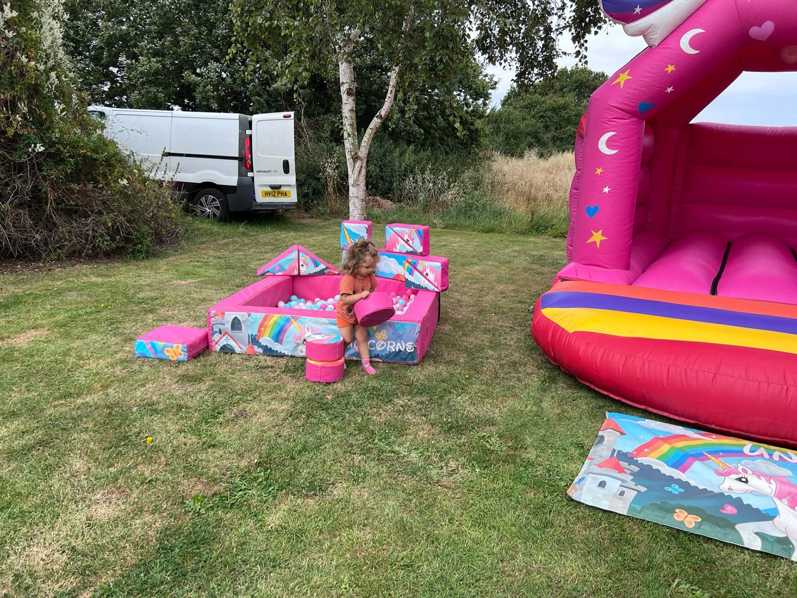GabSav_s Party Hire Gabriella